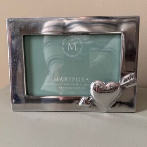 Mariposa 5x7 Silver Frame Cupid Heart with Arrow
